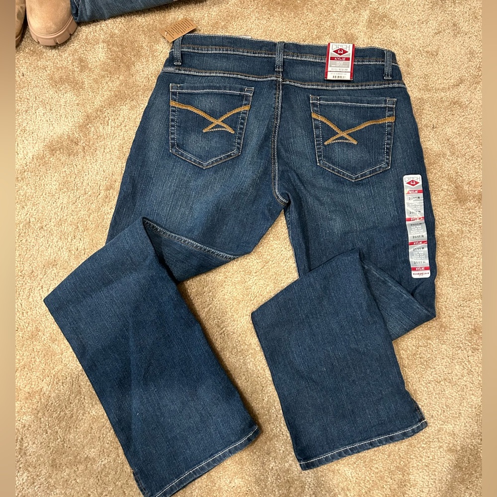 NWT CINCH Kylie Jeans